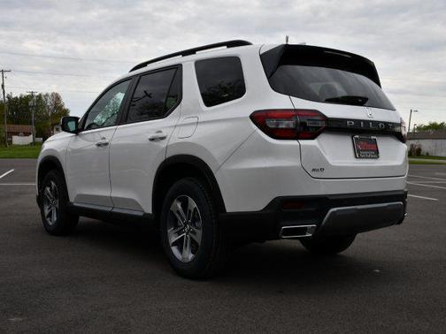 Platinum White Pearl 2026 Honda Pilot EX-L