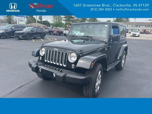 Black Clearcoat 2016 Jeep Wrangler Sahara