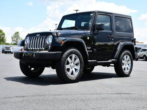 Black Clearcoat 2016 Jeep Wrangler Sahara