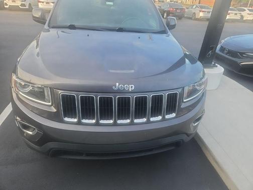 Granite Crystal Metallic Clearcoat 2016 Jeep Grand Cherokee Laredo