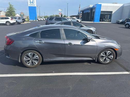 Modern Steel Metallic 2018 Honda Civic EX-L
