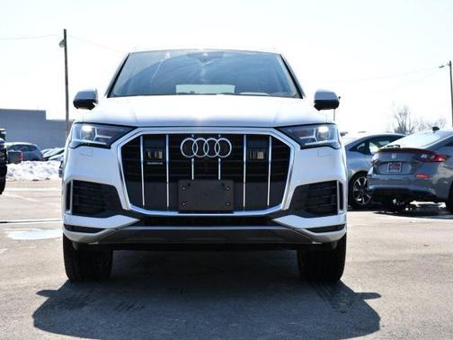 2021 Audi Q7 45 Premium Plus