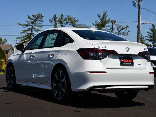 2025 Honda Civic Hybrid Sport Touring