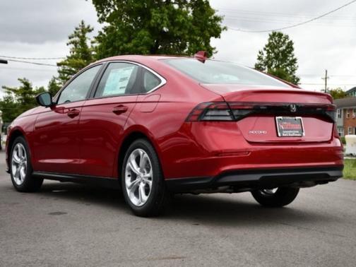 2025 Honda Accord LX 1.5T