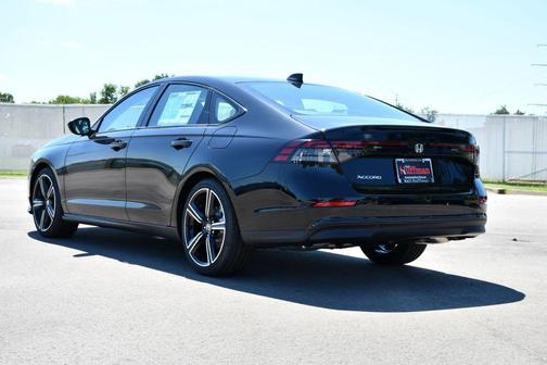 Crystal Black Pearl 2026 Honda Accord SE