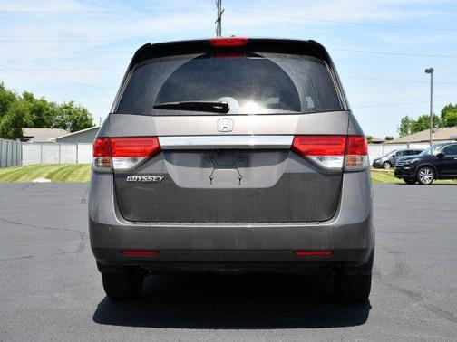 Modern Steel Metallic 2016 Honda Odyssey EX-L
