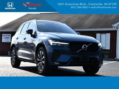 2024 Volvo XC60 B5 Plus Dark Theme