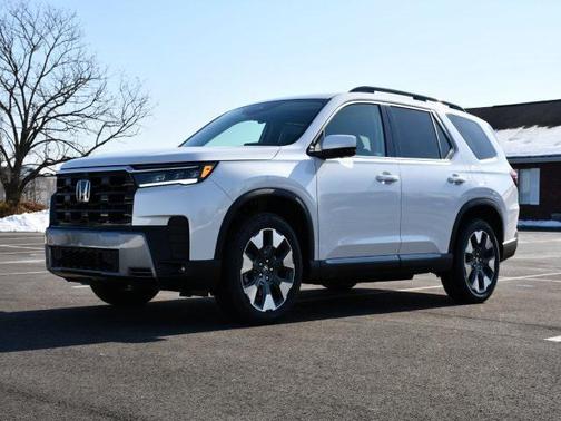 2026 Honda Pilot Touring 8-Passenger