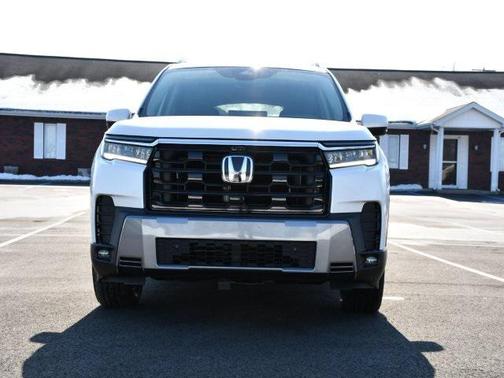 2026 Honda Pilot Touring 8-Passenger