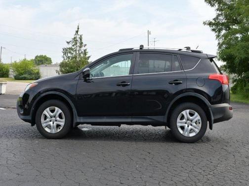 2014 Toyota RAV4 LE