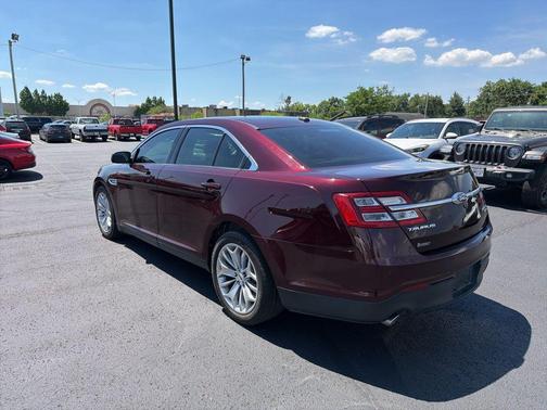 Burgundy Velvet Metallic Tinted Clearcoat 2019 Ford Taurus Limited