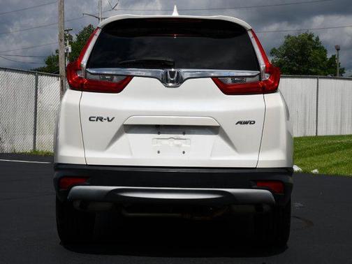 White Diamond Pearl 2017 Honda CR-V EX