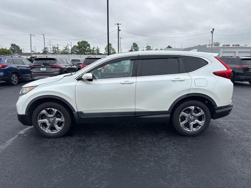 White Diamond Pearl 2017 Honda CR-V EX