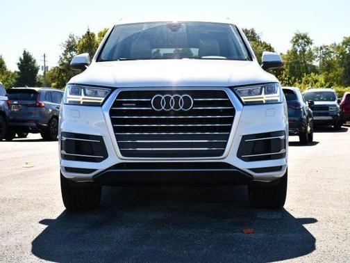 2019 Audi Q7 45 Premium Plus