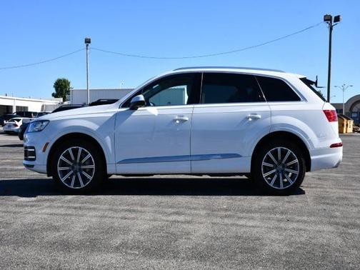 2019 Audi Q7 45 Premium Plus
