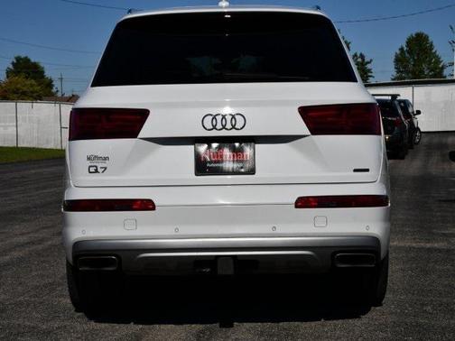 2019 Audi Q7 45 Premium Plus