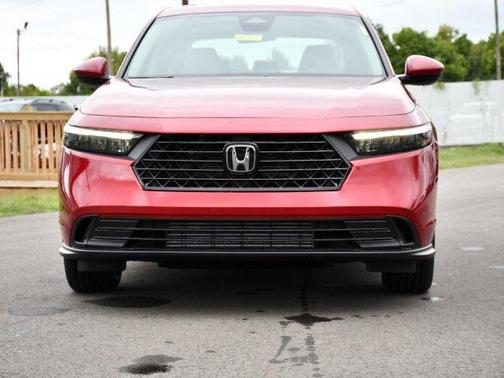 2025 Honda Accord LX 1.5T