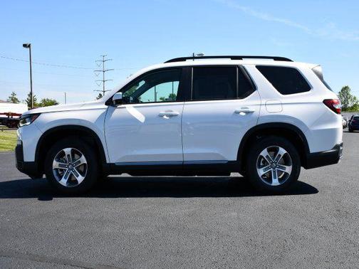 Platinum White Pearl 2026 Honda Pilot EX-L