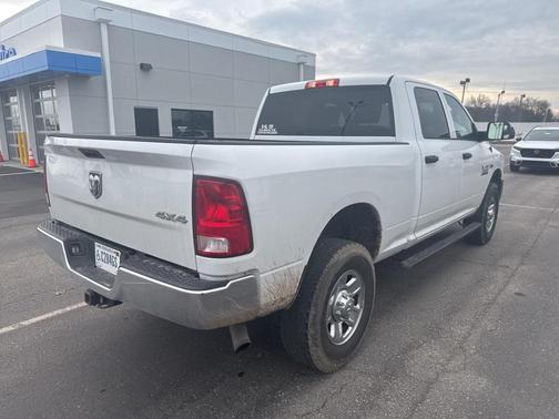 2018 RAM 2500 Tradesman Crew Cab 4x4 6'4' Box