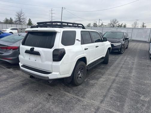 2022 Toyota 4Runner TRD Off Road Premium