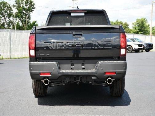 Crystal Black Pearl 2026 Honda Ridgeline Black
