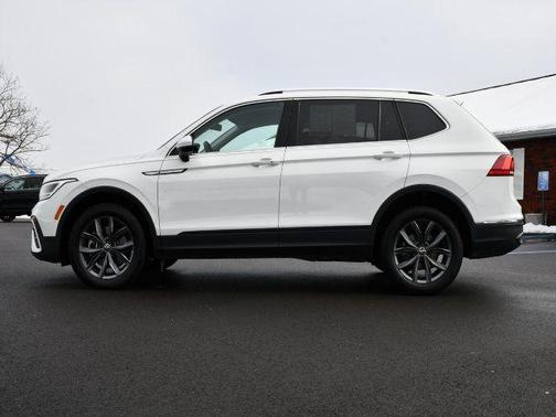 2022 Volkswagen Tiguan 2.0T SE 4MOTION