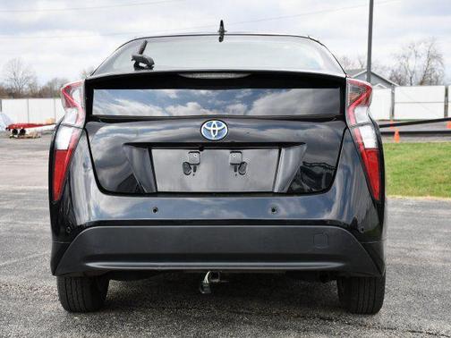 2018 Toyota Prius Two