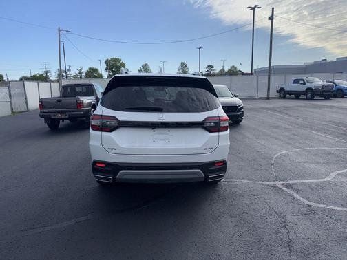 Platinum White Pearl 2025 Honda Pilot Elite