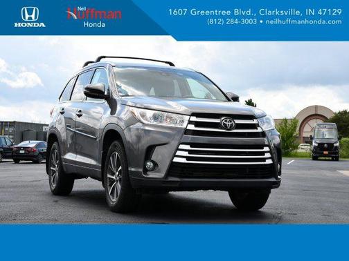 Predawn Gray Mica 2018 Toyota Highlander XLE