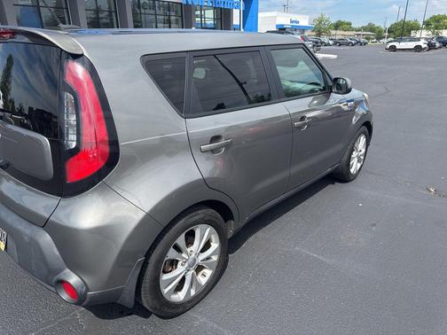 Titanium Gray 2015 Kia Soul +