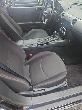 2010 Mazda MX-5 Miata Sport