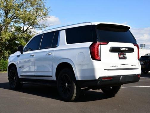 2021 GMC Yukon XL SLT