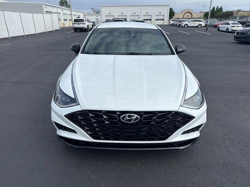 Quartz White 2021 Hyundai SONATA SEL Plus