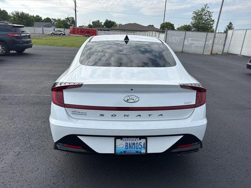 Quartz White 2021 Hyundai SONATA SEL Plus