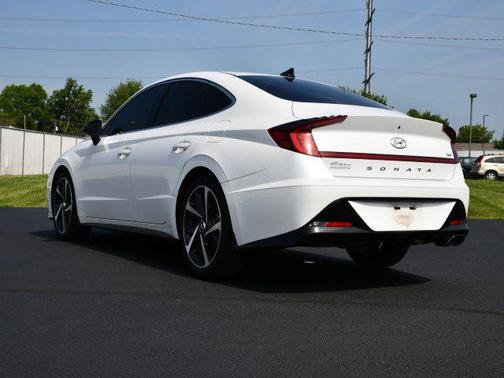 Quartz White 2021 Hyundai SONATA SEL Plus
