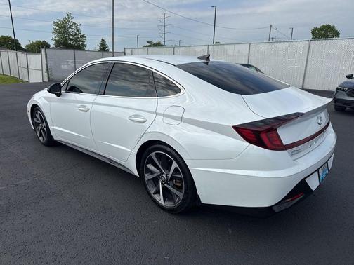 Quartz White 2021 Hyundai SONATA SEL Plus