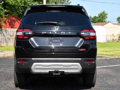 2023 Honda Pilot AWD TrailSport