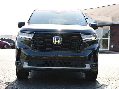 2023 Honda Pilot AWD TrailSport