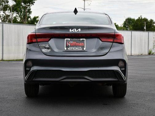 Gravity Gray 2024 Kia Forte LX