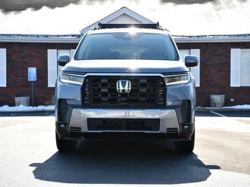 2026 Honda Pilot Touring 8-Passenger