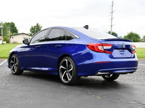2022 Honda Accord Hybrid Base
