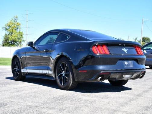 2017 Ford Mustang V6