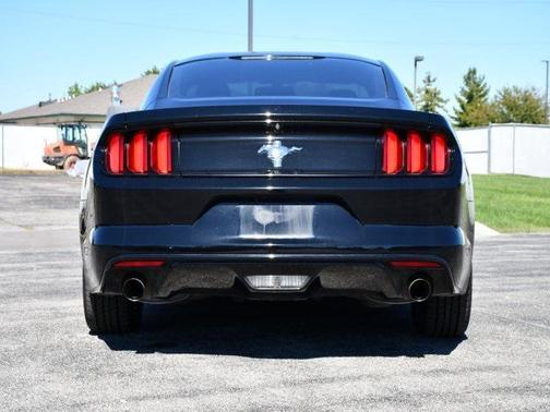2017 Ford Mustang V6