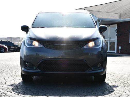 2019 Chrysler Pacifica Touring Plus