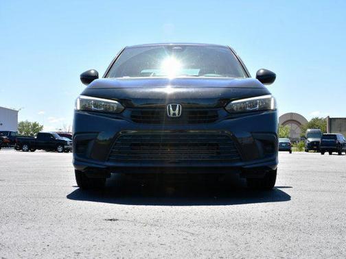Crystal Black Pearl 2022 Honda Civic EX