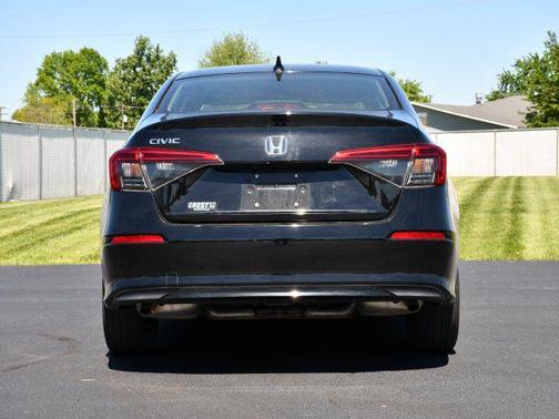 Crystal Black Pearl 2022 Honda Civic EX