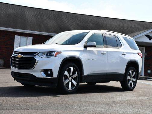 2021 Chevrolet Traverse LT Leather