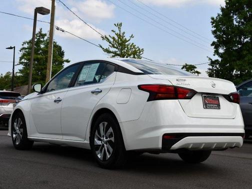 2022 Nissan Altima S FWD