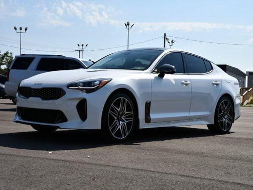 2022 Kia Stinger GT2