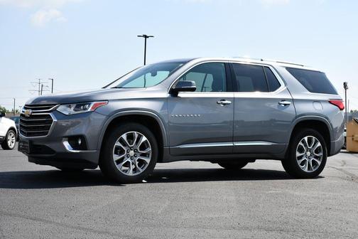 Satin Steel Metallic 2021 Chevrolet Traverse Premier
